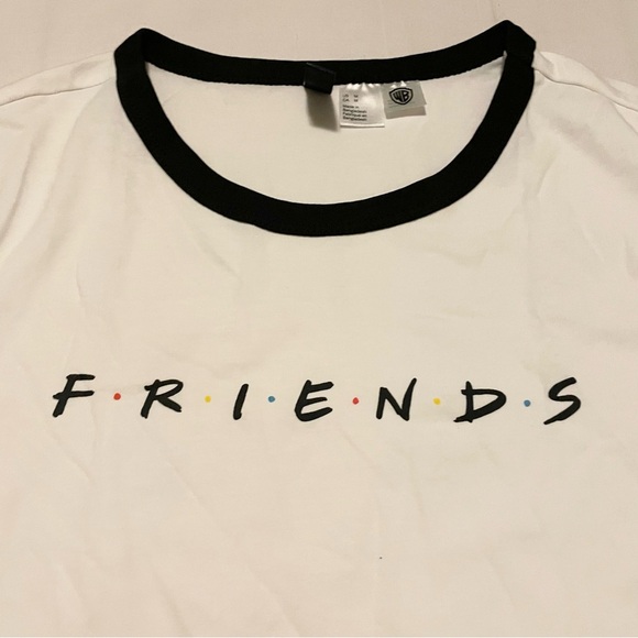 H&M Friends Graphic Tee Women’s Size Medium Shirt - Picture 2 of 16